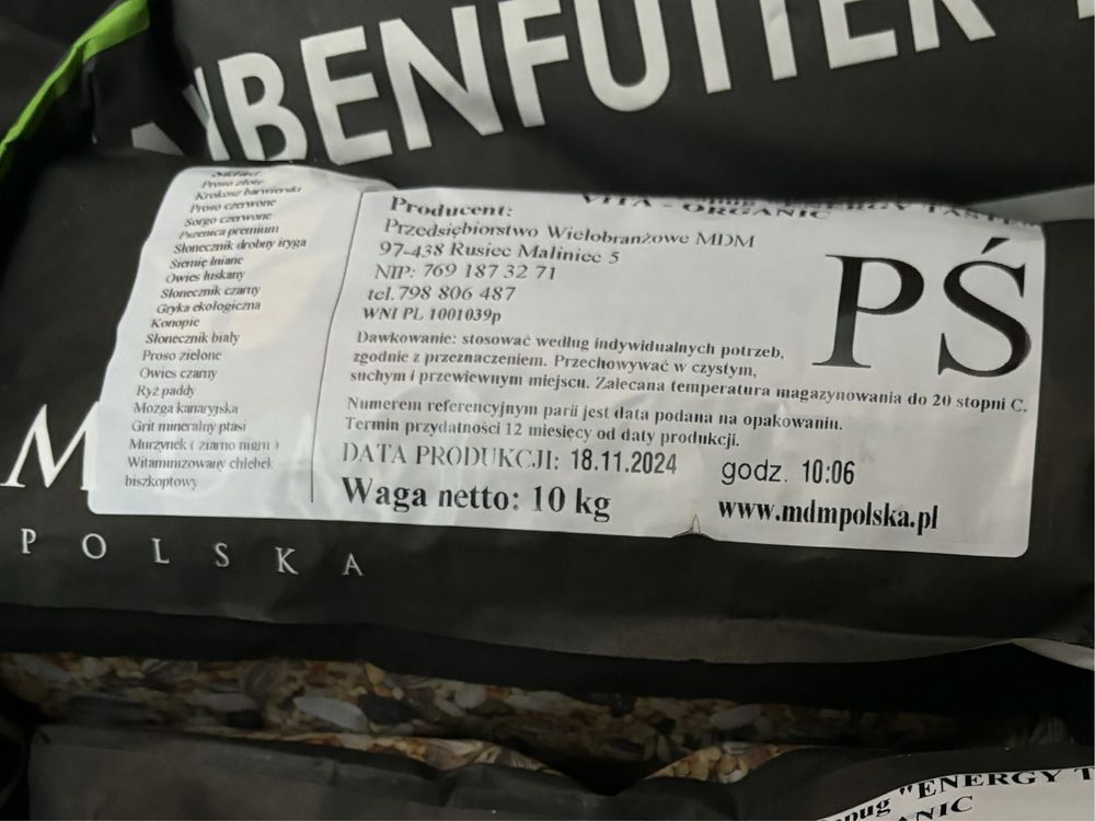 Pokarm dla papug średnich