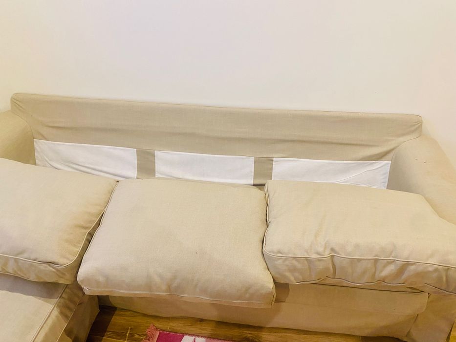 Sofá com chaise longue do Ikea