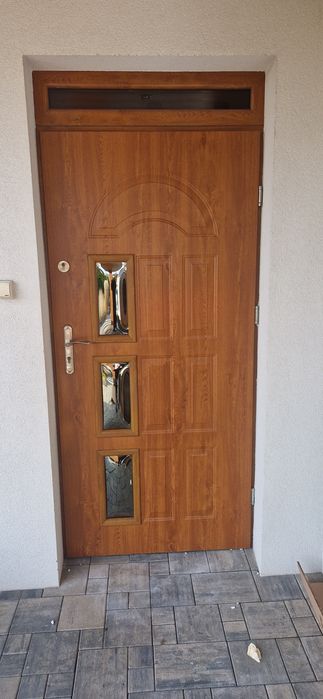 Oddam tanio dzwi zewnętrzne po demontażu