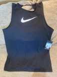 Жіноча майка Nike Pro. Розмір м
