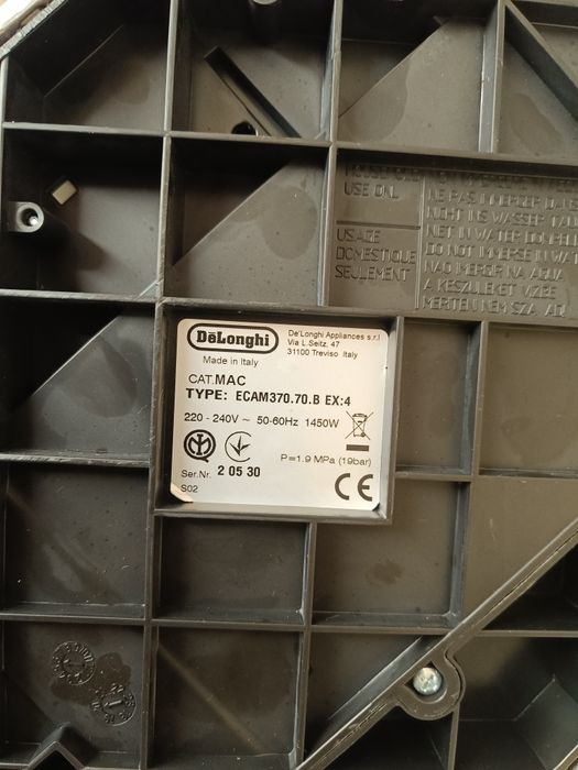 Ekspres do kawy DeLonghi Dinamika Plus ECAM 370.70