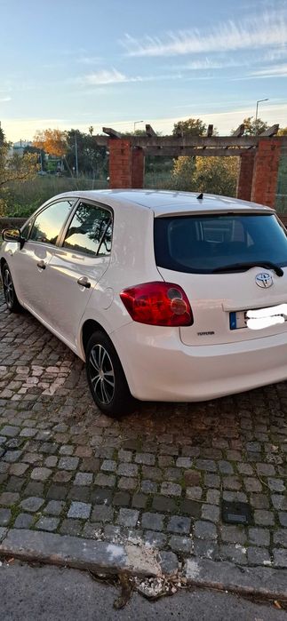 Toyota Auris 2009