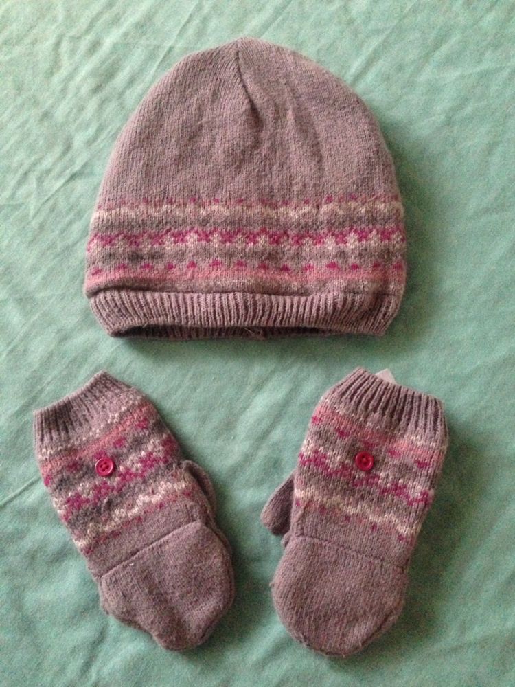 Набор шапка+перчатки-варежки vertbaudet 4-5лет в отличном состоянии