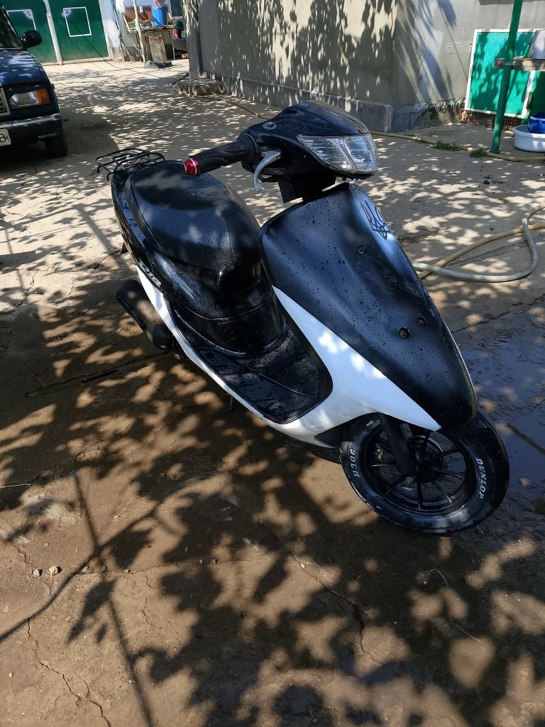 Продам Хонду дио 34