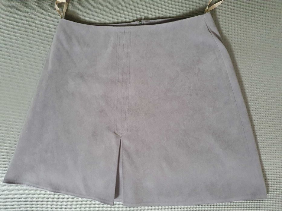 Szara mini spódniczka