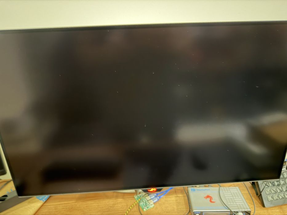 Monitor asus rog swift oled 27 pg27aqdm