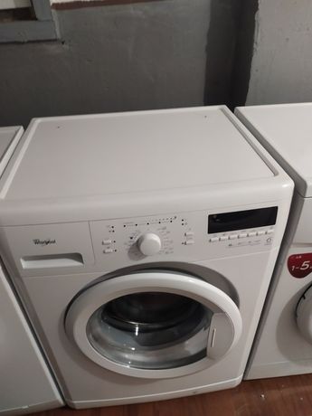 Продам пральну машину whirlpool 5 кг