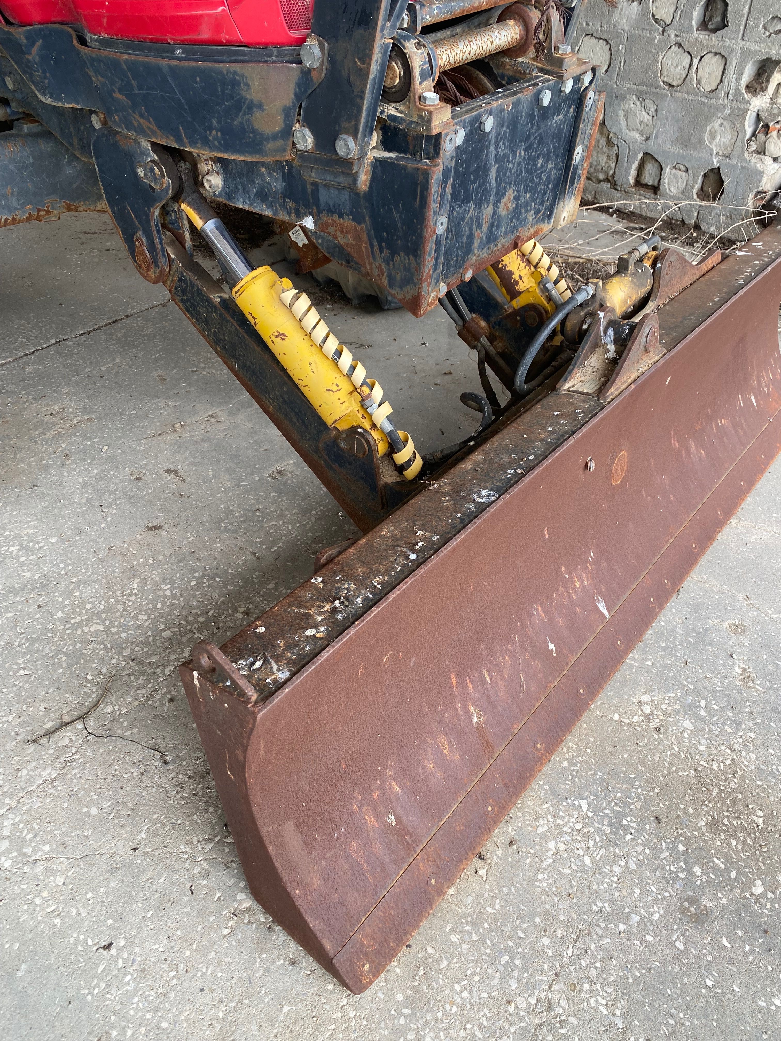 Valtra Florestal T153 c/grua Costa