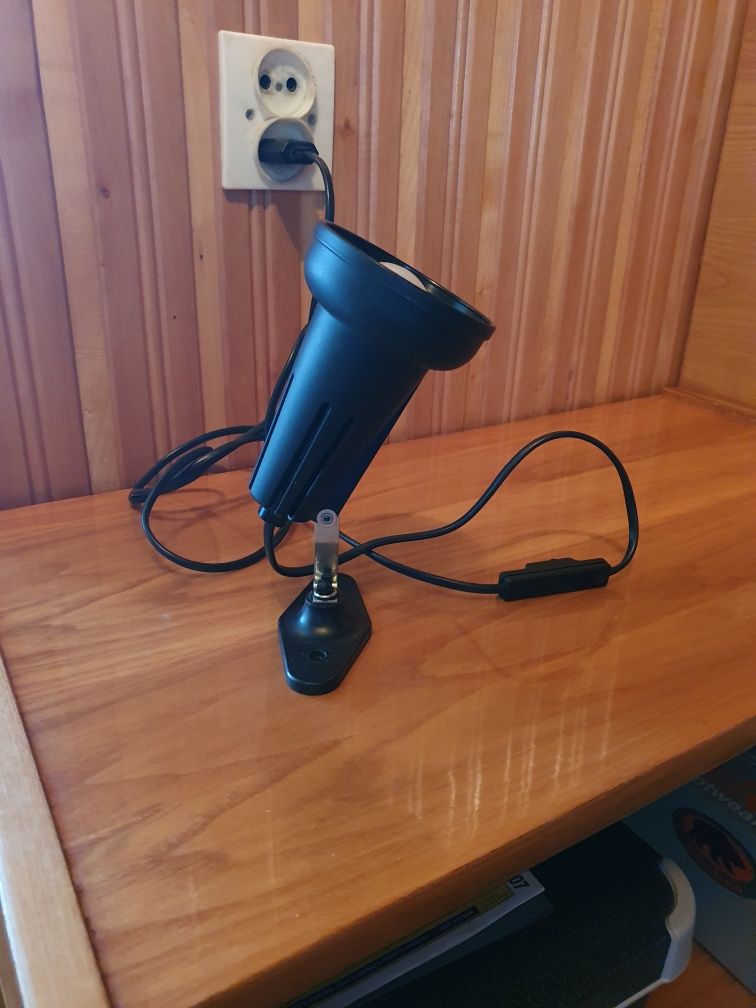 Lampka łazienkowa lampka pokojowa kinkiet lampka do warsztatu wysyłka