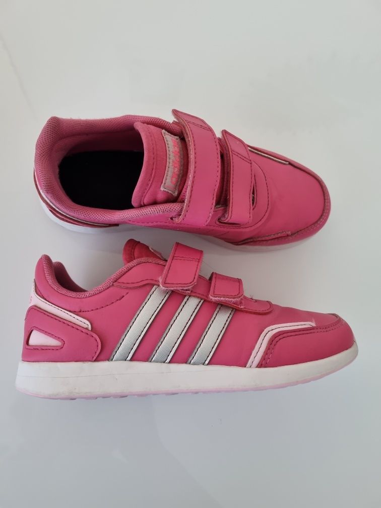 Buty Adidas różowe na rzepy dla dziewczynki rozm 33