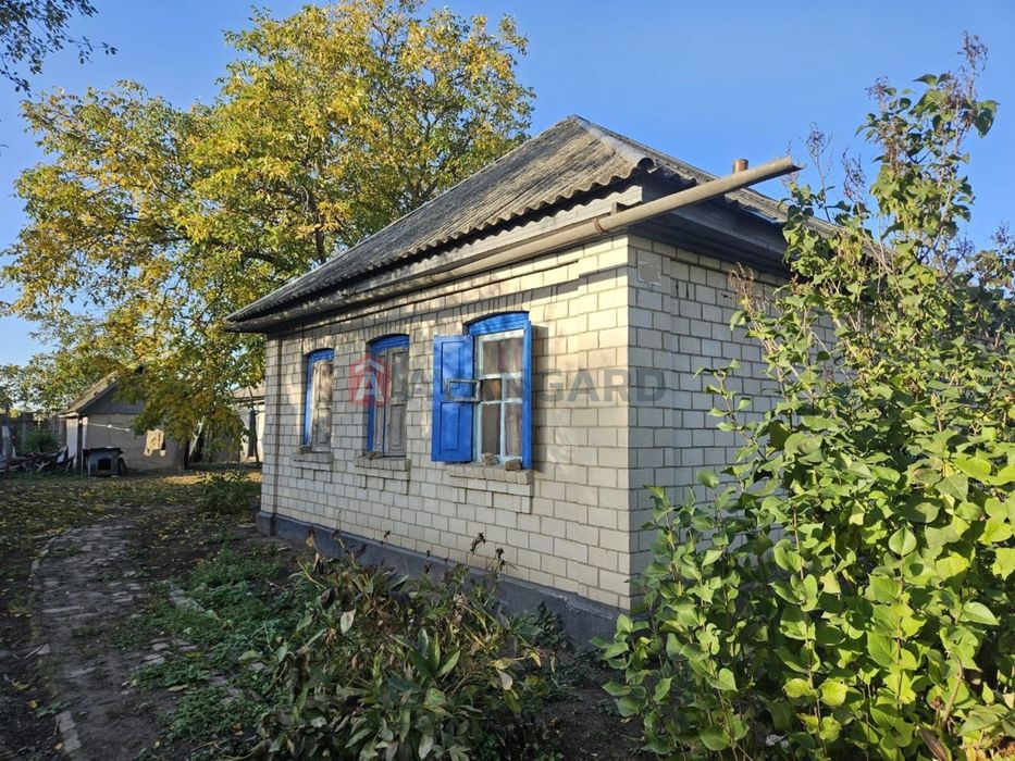Будинок в Худяках, центр, 25 соток ділянка