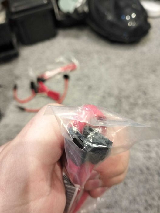 Kabel SATA 0,5 metra czerwony