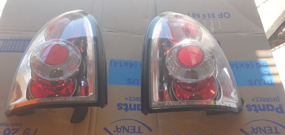 Farolins trazeiros Opel Corsa B