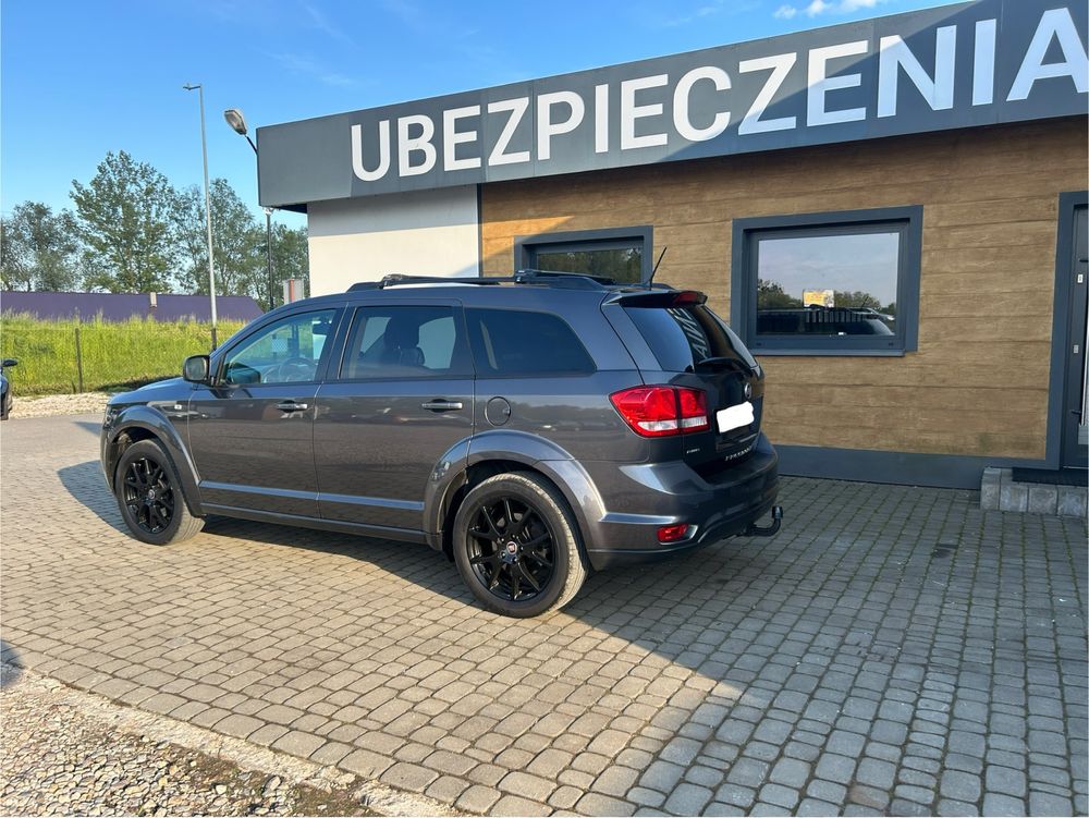 Fiat Freemont  BLACK CODE 2.0 D 170KM AWD Automat Kamera Navi 7 osób