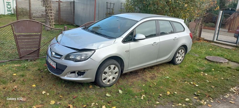 Opel Astra Opel Astra J 1.4 TURBO