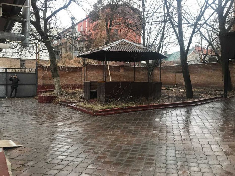 Будівля, окремий офіс, центр міста