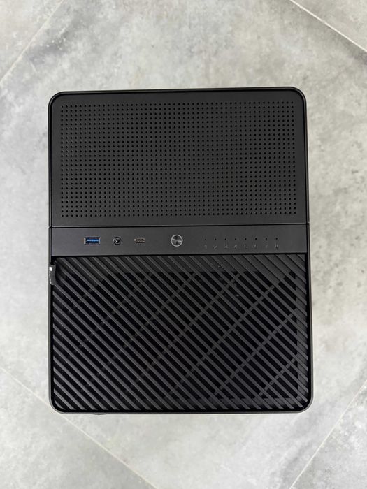 Jonsbo N3 + Intel 14600T + AsRock Z790
PG-ITX/TB4