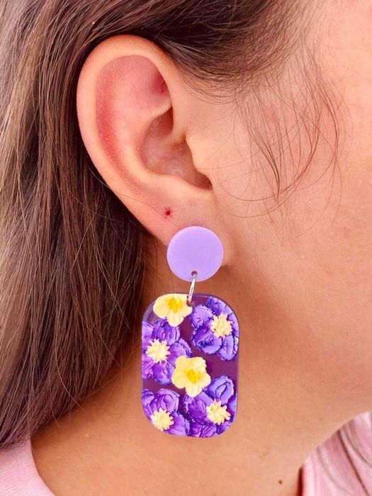 Brincos com desenhos únicos, de estilo diferentes - SUPER LEVES !!!