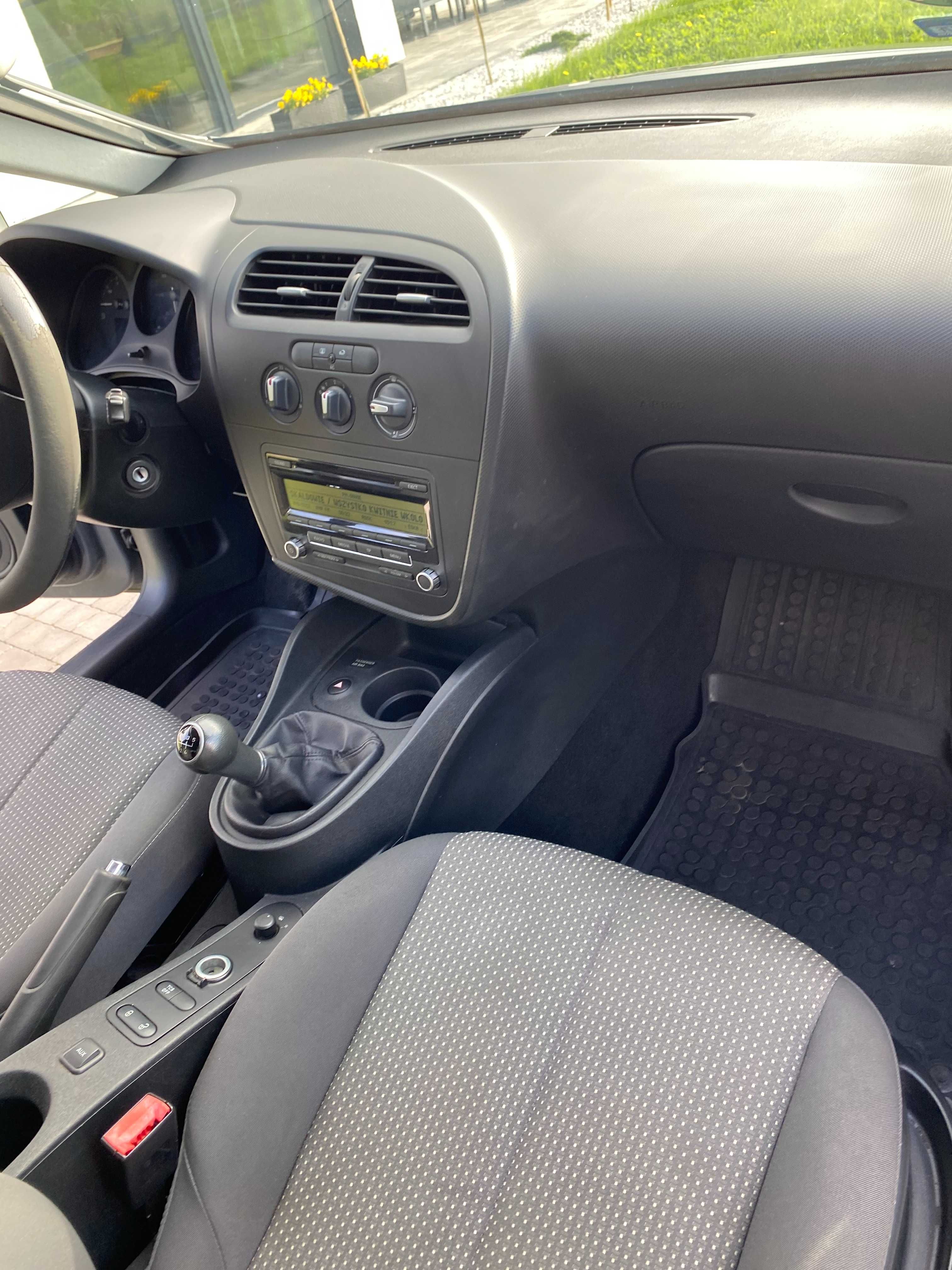 SEAT LEON 2010 1,6 diesel 105km