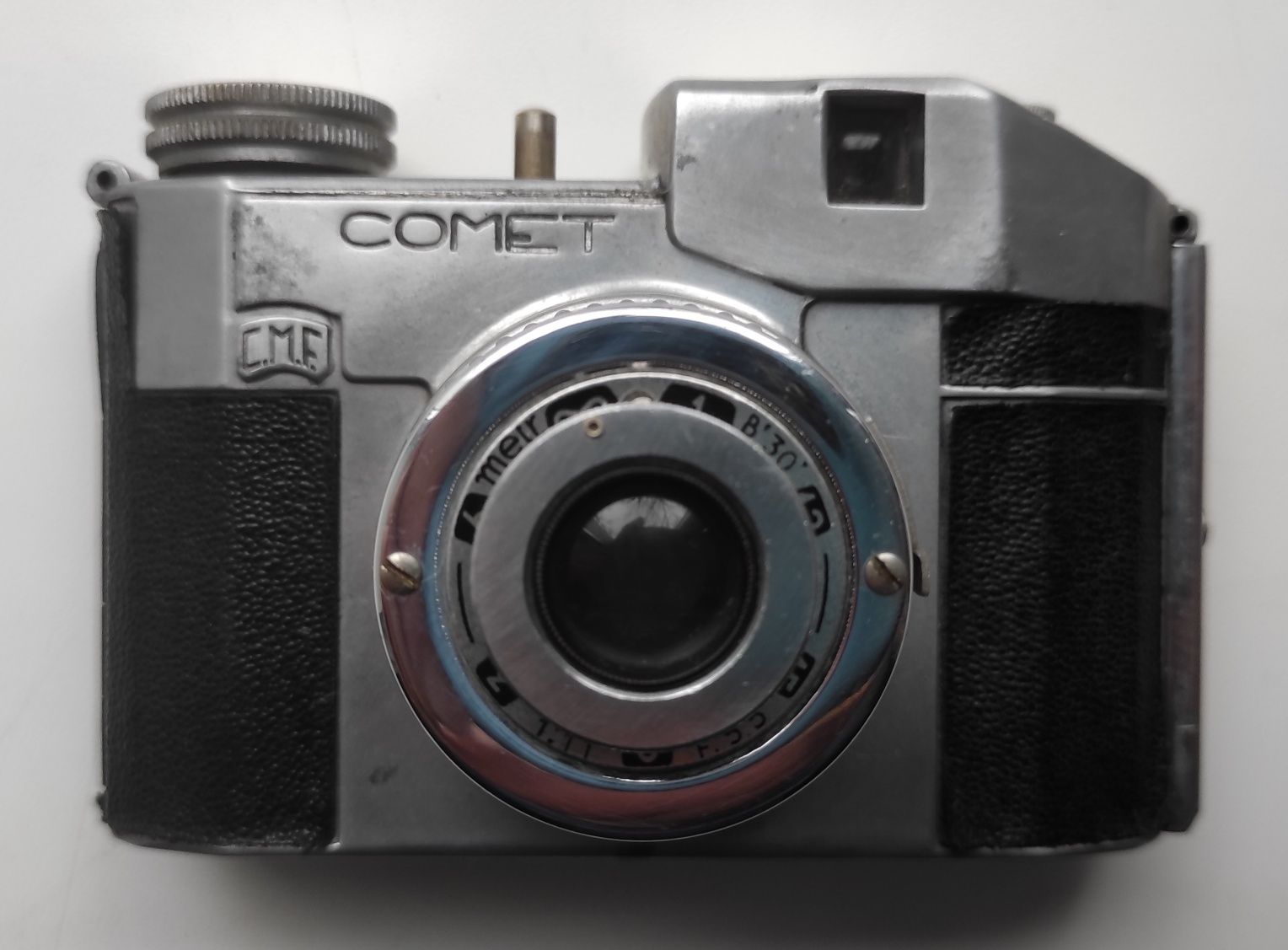 Плёночный винтажный фотоаппарат Bencini Comet CMF. Made in Italy