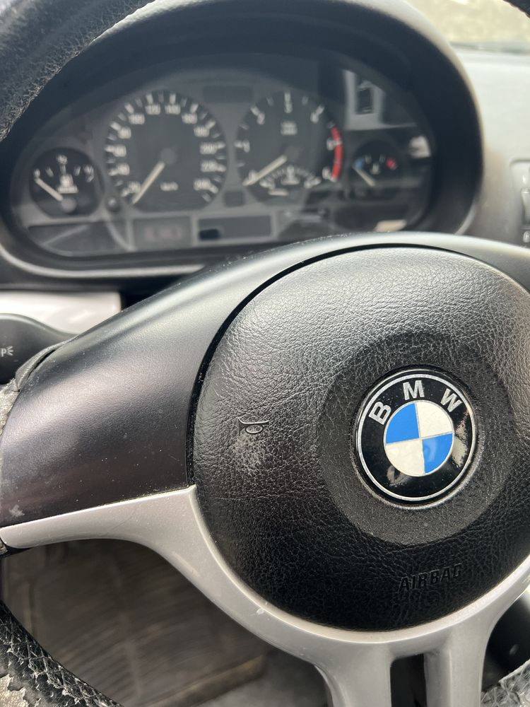 BMWe46  serie 3 diesel