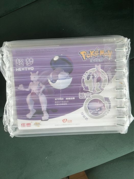 Sprzedam nowy nieodpakowany Pokemon Mewtu