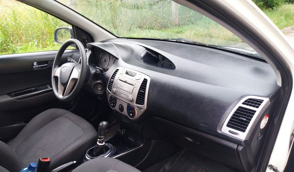 Hyundai i20 rok 2011  1.4 CRDI