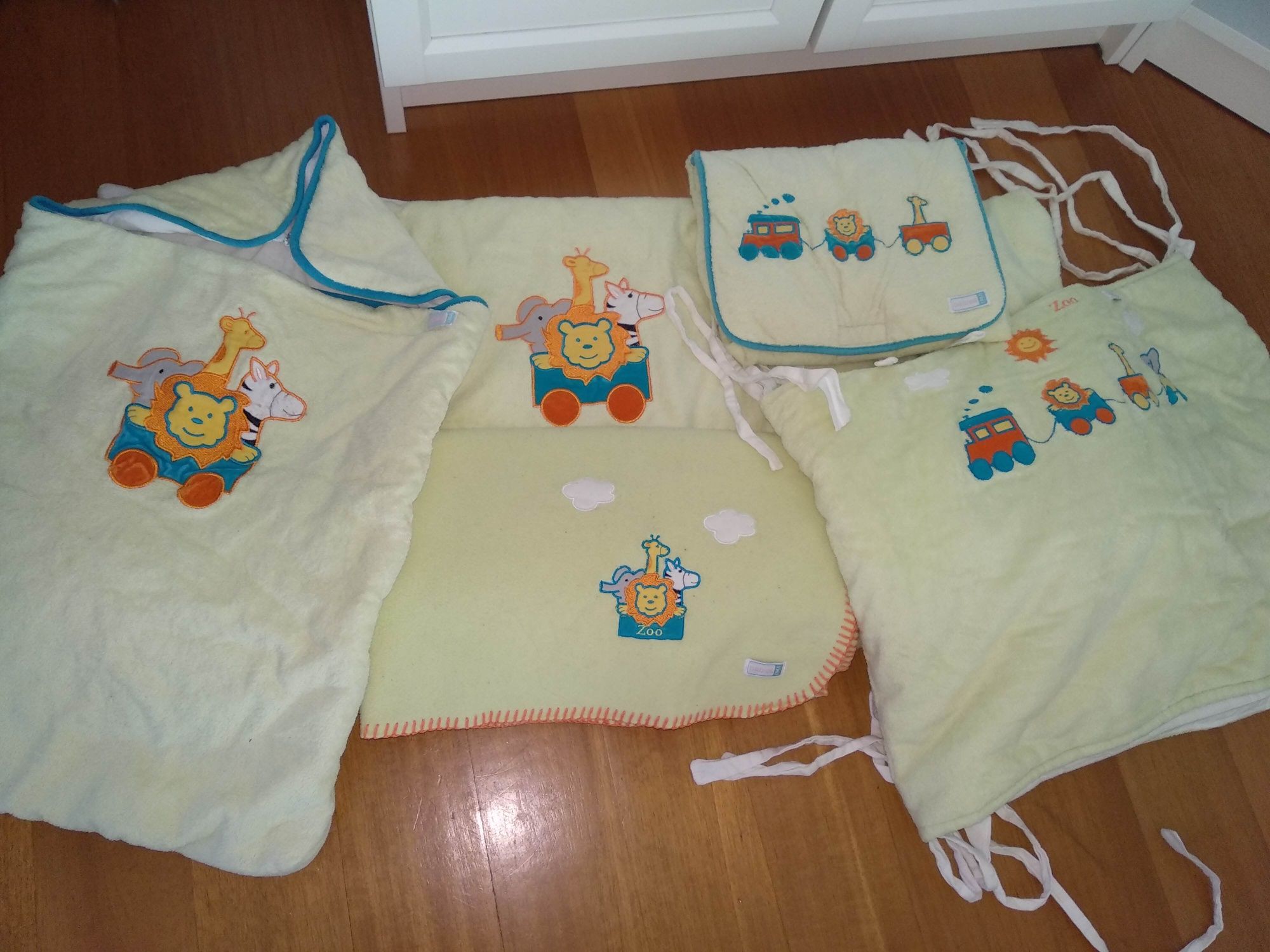 Conjunto cama bebé