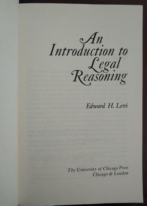 Livro "An Introduction To Legal Reasoning" Edward H. Levi
