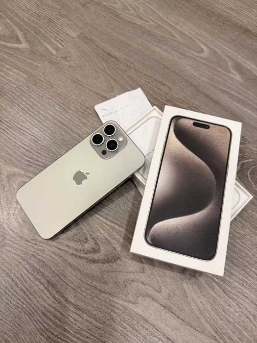 Iphone 15 pro max 256GB Silver