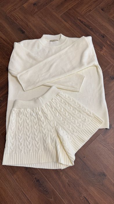 Костюм вʼязка двійка