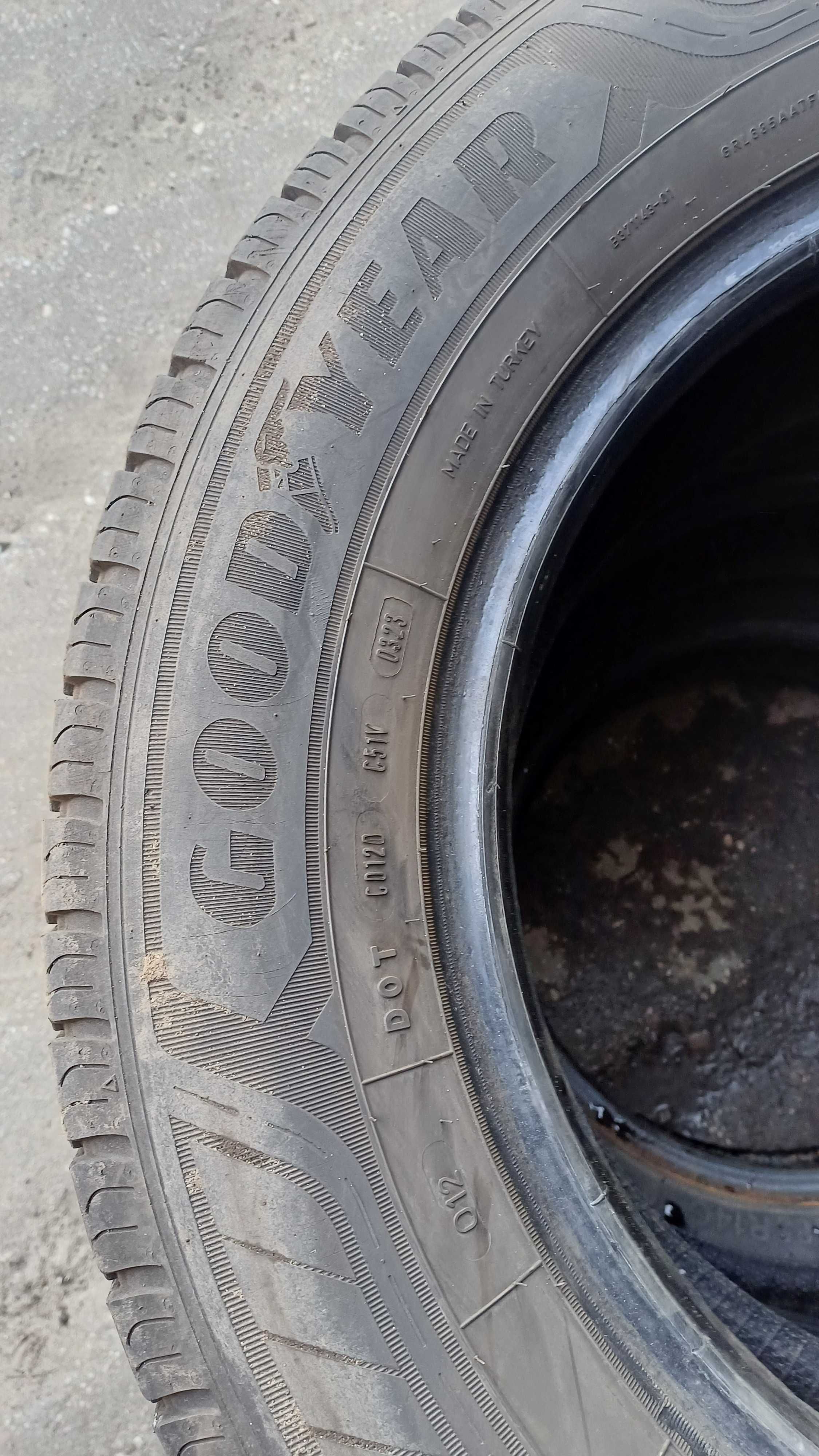Goodyear EfficientGrip Cargo 2 225/65 R16C 112/110T 2023r