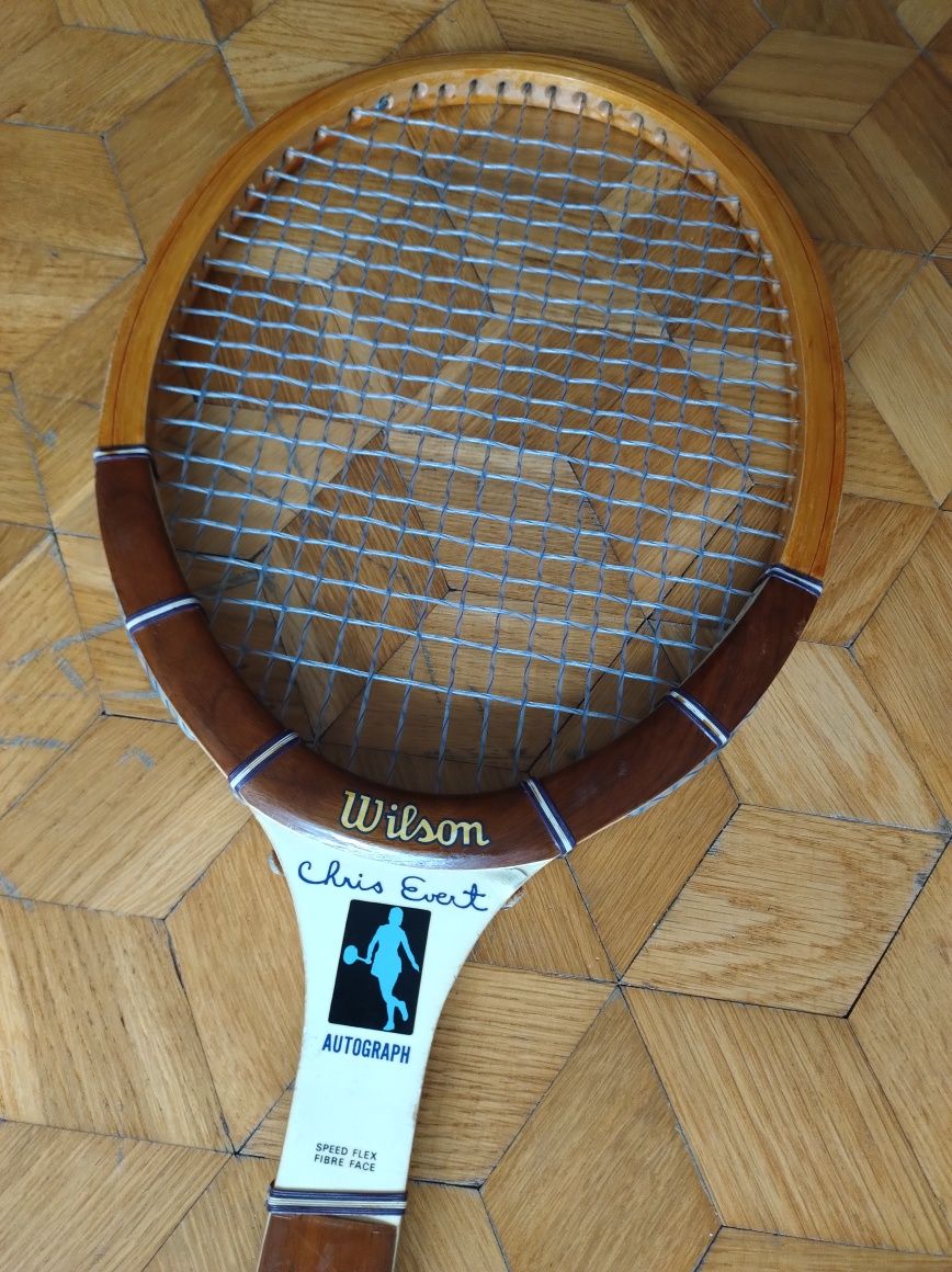 Rakieta do tenisa retro Wilson sygnowana Chris Evert z pokrowcem Davis