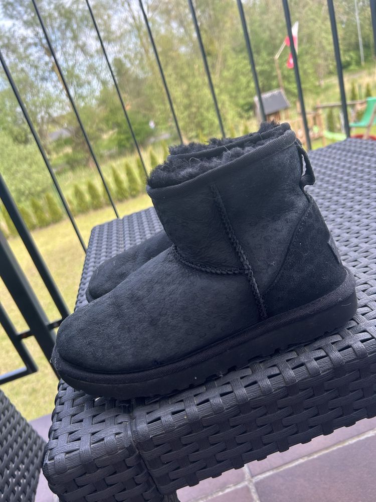 Buty UGG mini czarne 36