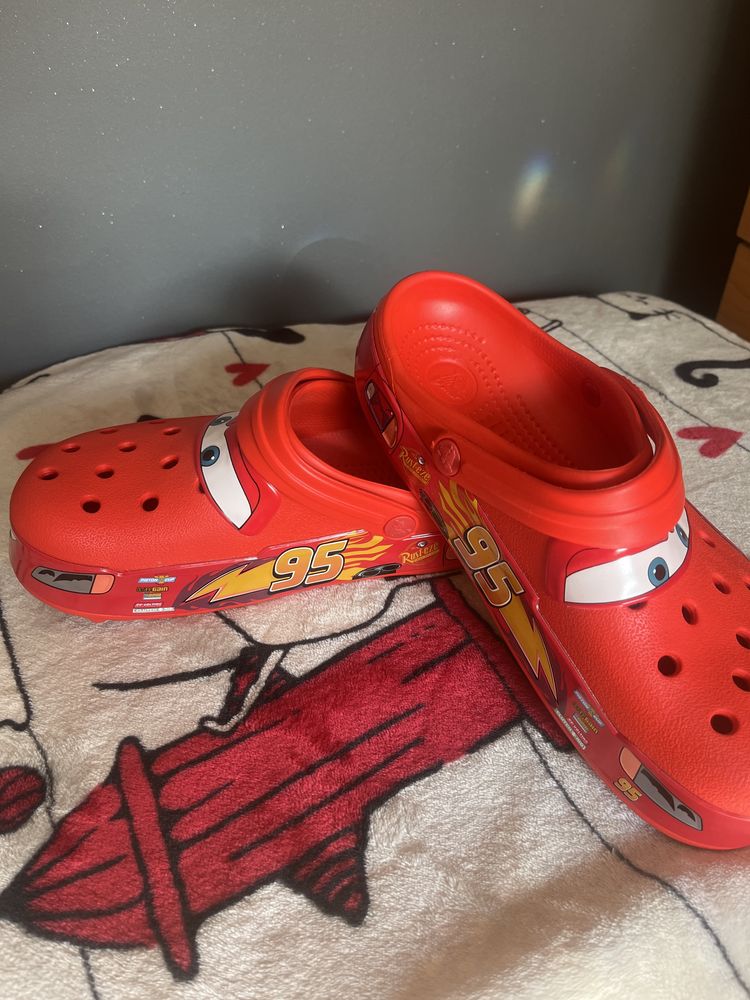 Klapki crocs durt sport clog zygzak mcqueen