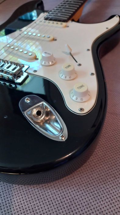 Gitara elektryczna BURSWOOD