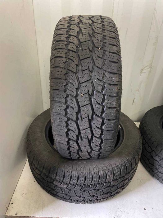 Шини зима 255/55 r18 Toyo резина зима 255/55/18