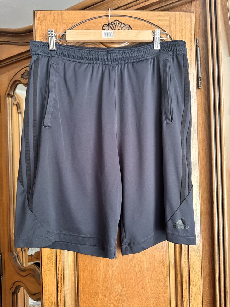 Чоловічі шорти Adidas оригінал