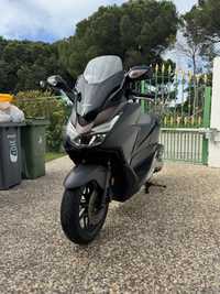 Honda Forza 125   30mil km