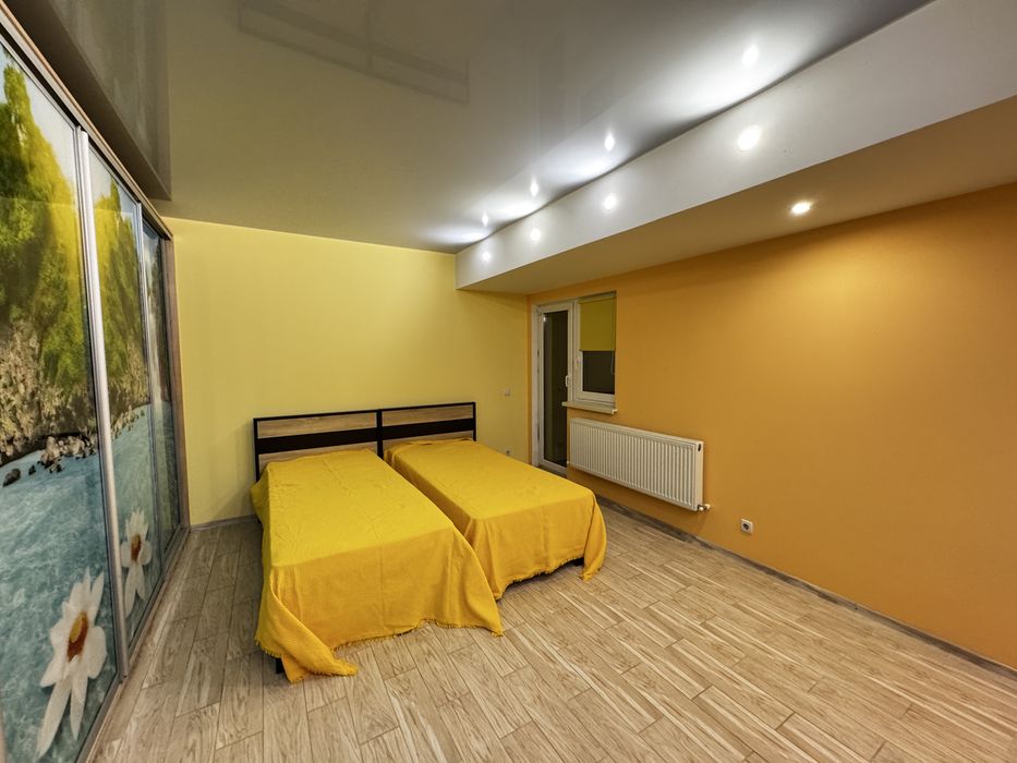 Оренда 2к дворівневої квартири з терасою біля Буча Пасаж