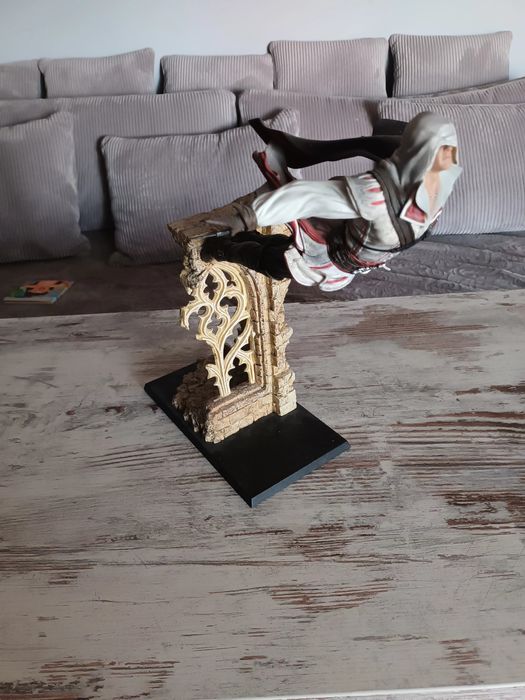 Assassins Creed 2 Ezio Leap of Faith Figurka