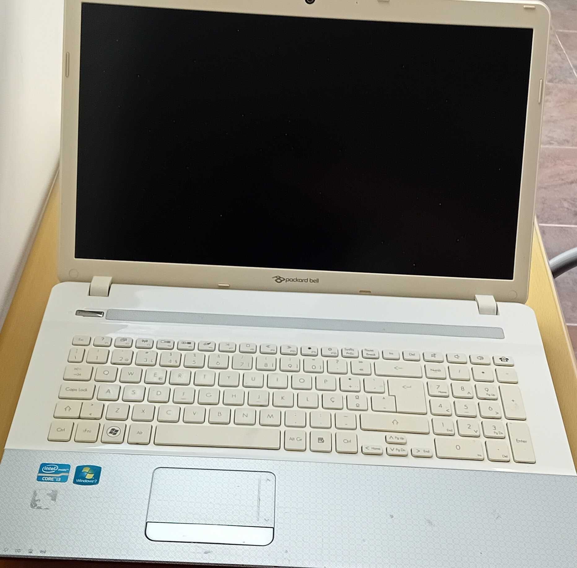 Computador Packard bell