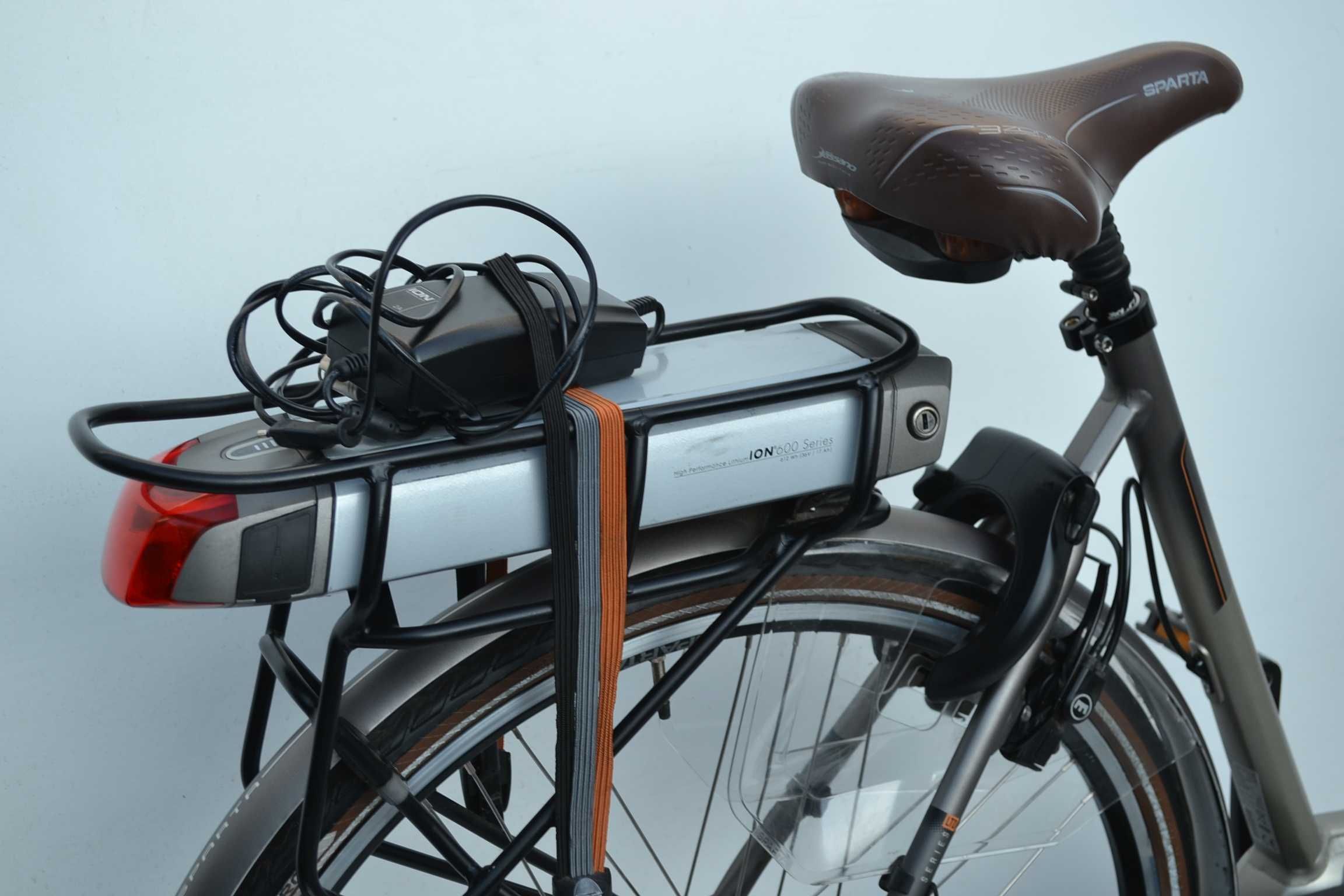 Para rowerów elektrycznych sparta M8i małe przebiegi bat 600Wh polecam