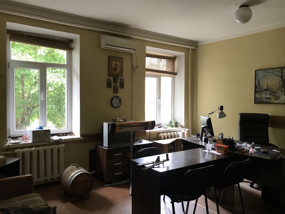 Продается дом с  ограждённой территорией на ул.Гетманская 73