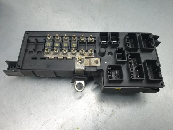 Caixa fusíveis / SAM / BSI VOLVO S60 I (384)