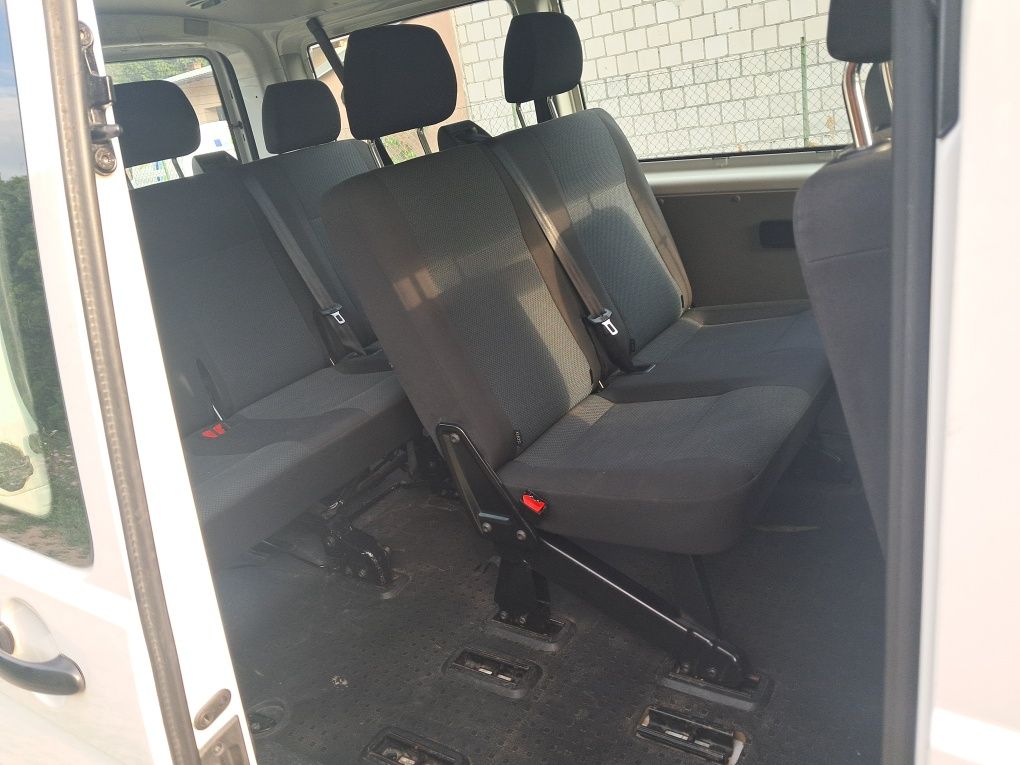 VW t6 2,0tdi klima 8 miejsc