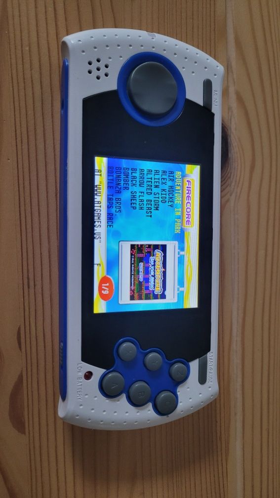 Mega Drive Poratable Game Player