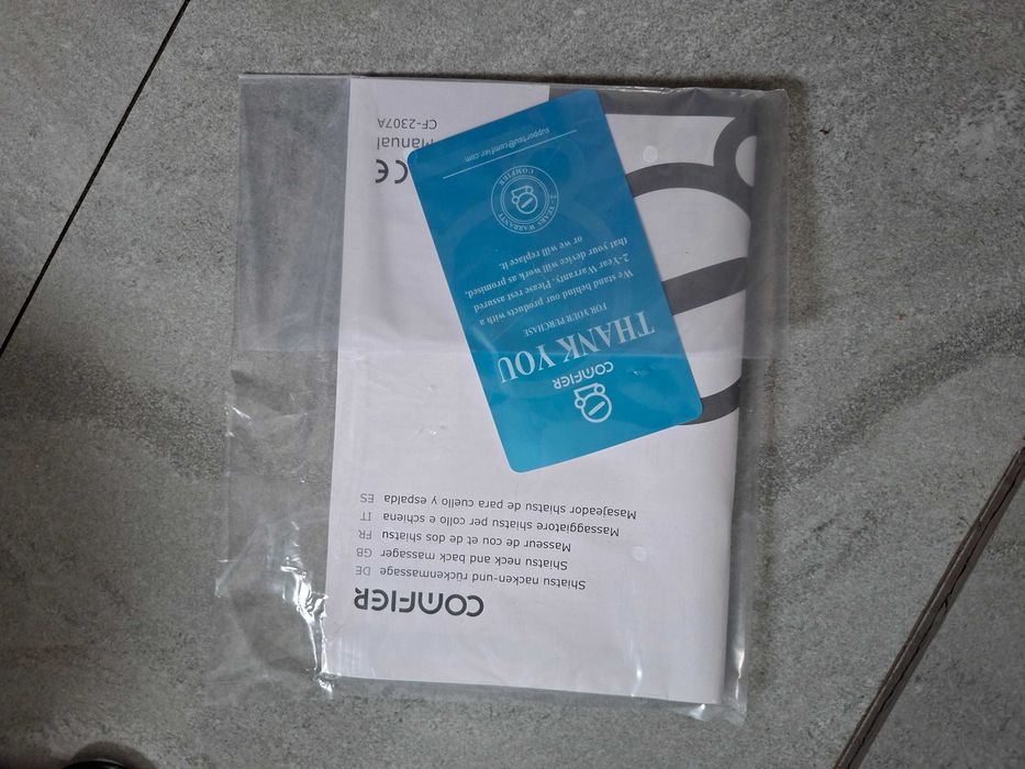 Mata masująca Comfier CF-2307A odcienie szarości