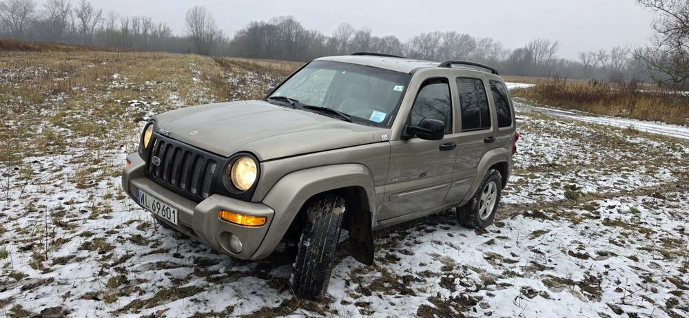 Jeep Liberty, Cherokee 3.7 + LPG,  4x4, klima.  rok  2003r