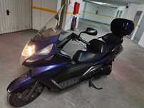 Honda SilverWing  S-WING SWing SW-T 400 com revisão em dia pneus novos